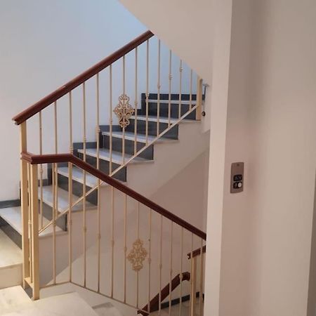 Apartamento Junto A Catedral Apartment Granada Exterior photo
