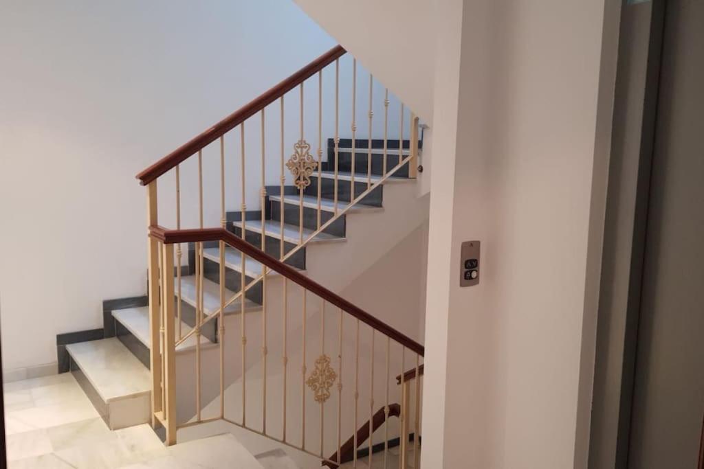 Apartamento Junto A Catedral Apartment Granada Exterior photo